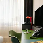 Hotel Leonardo Savoy Rotterdam