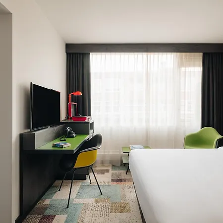 Leonardo Savoy Hotel 4*