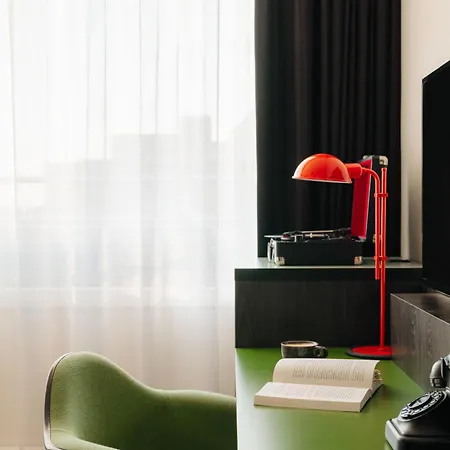 Savoy Hotel 4*