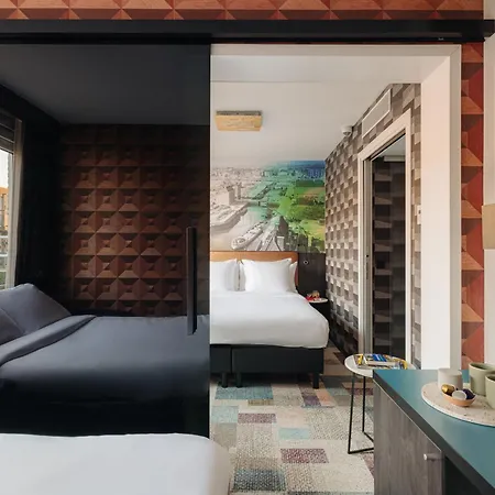 Hotel Savoy