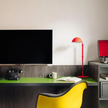 Leonardo Savoy 4* Ρότερνταμ