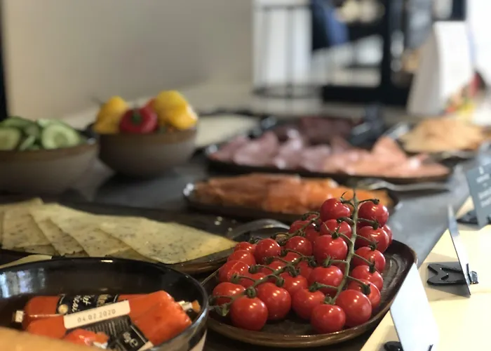 Szálloda Leonardo Savoy