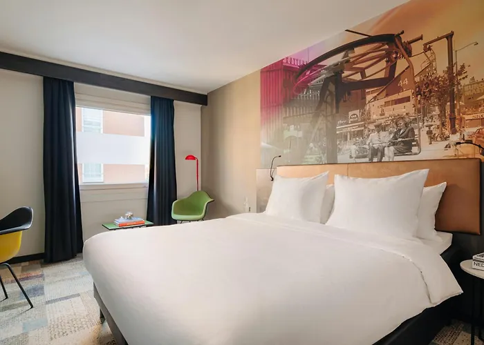 Leonardo Savoy Hotel