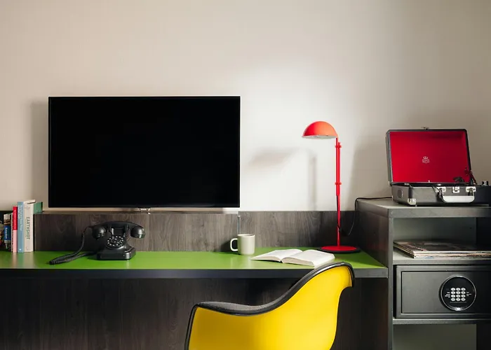 Szálloda Leonardo Savoy Rotterdam